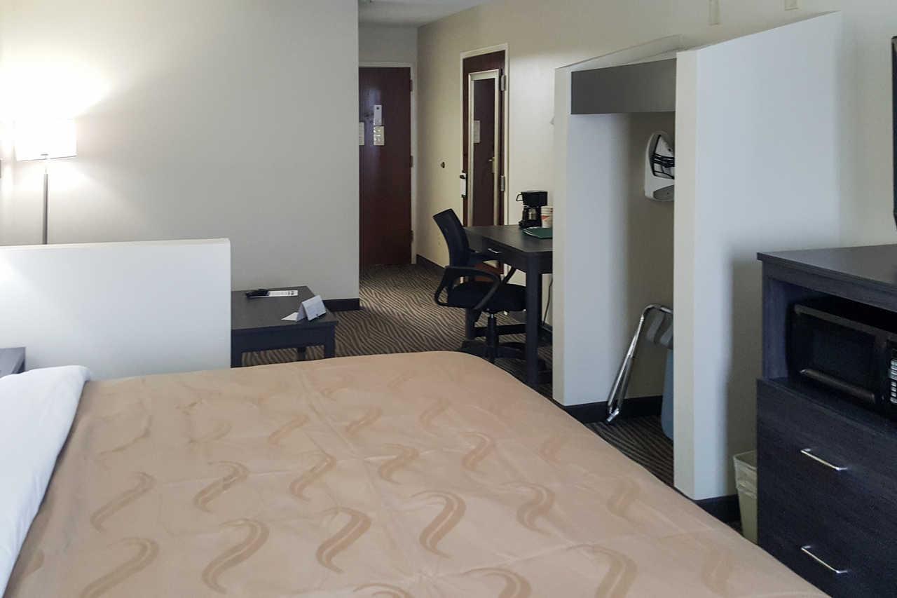 Quality Inn & Suites North Lima - Boardman Eksteriør billede