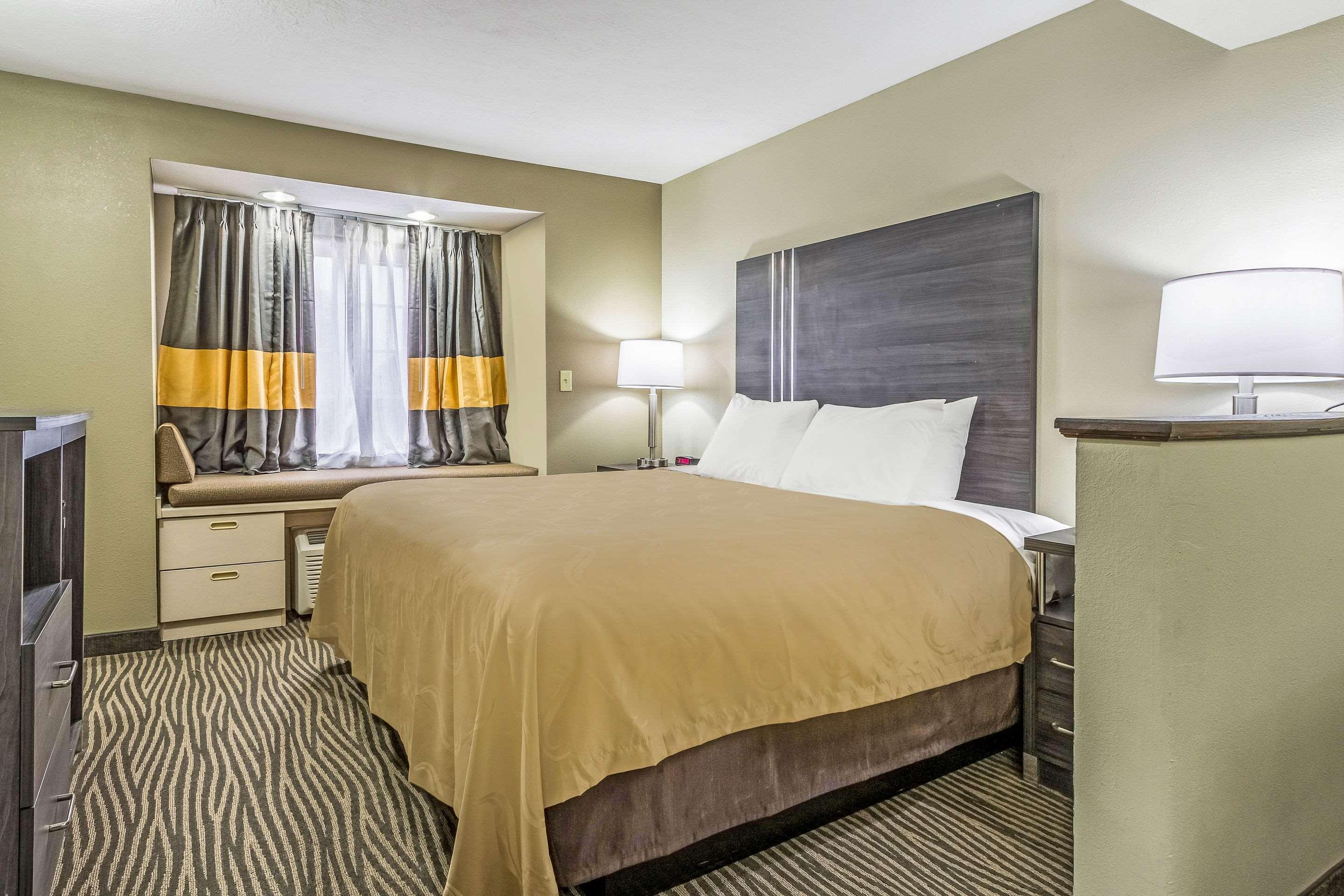 Quality Inn & Suites North Lima - Boardman Eksteriør billede