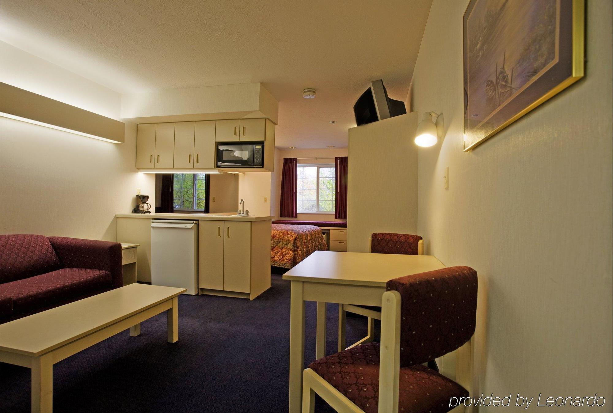 Quality Inn & Suites North Lima - Boardman Værelse billede